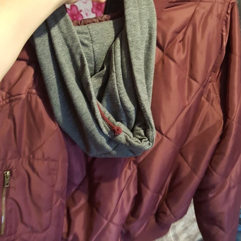 Jacket - Picture 3 of 3